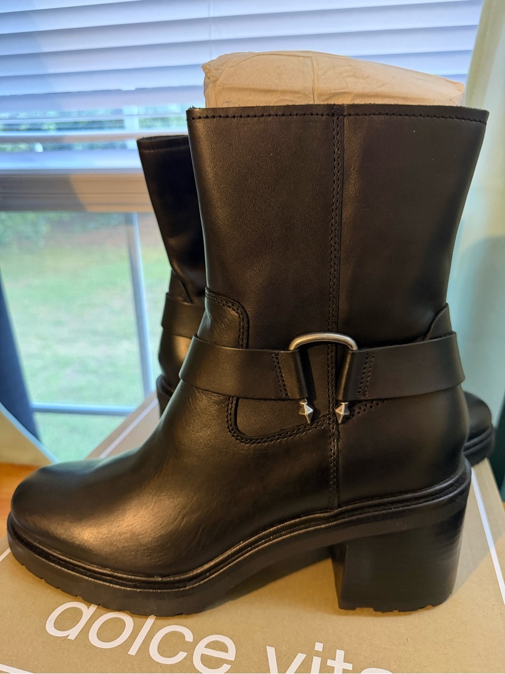 Dolce Vita Black Leather Mid-Calf Heeled Buckle Camros Boots. Size 9.5